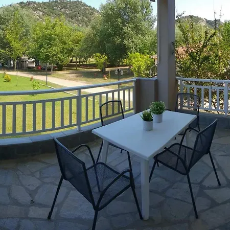 Linaraki Apartments&bungalows * Sykia