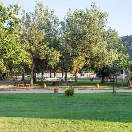 Linaraki & Campsite