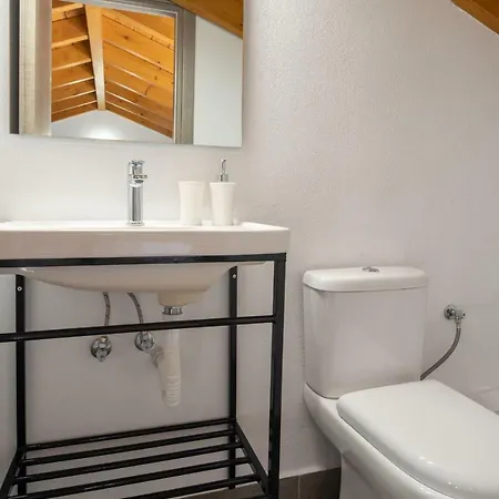 Campingplatz Linaraki Apartments&bungalows *